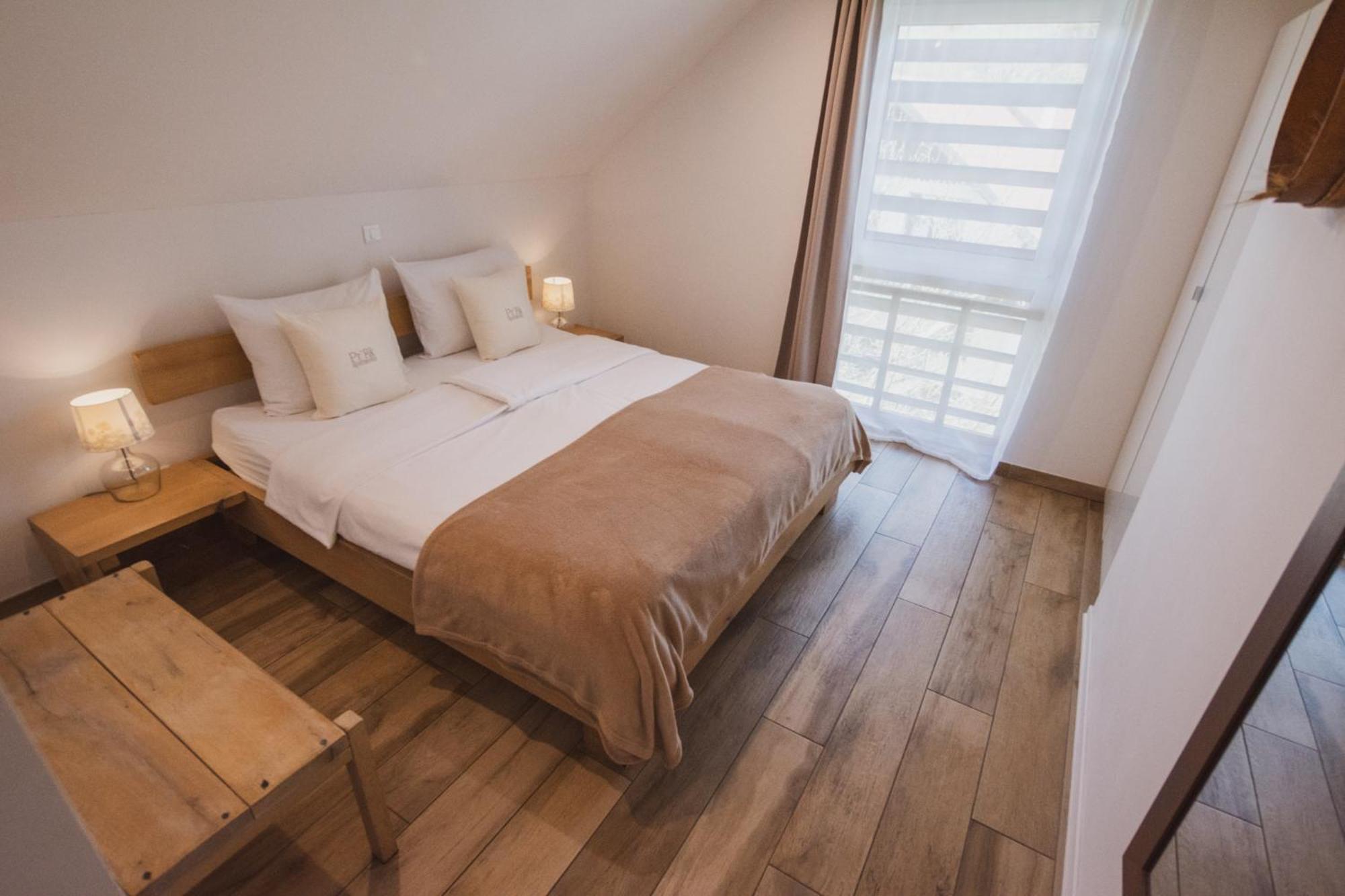 PR`FIK Apartments Kranj Værelse billede