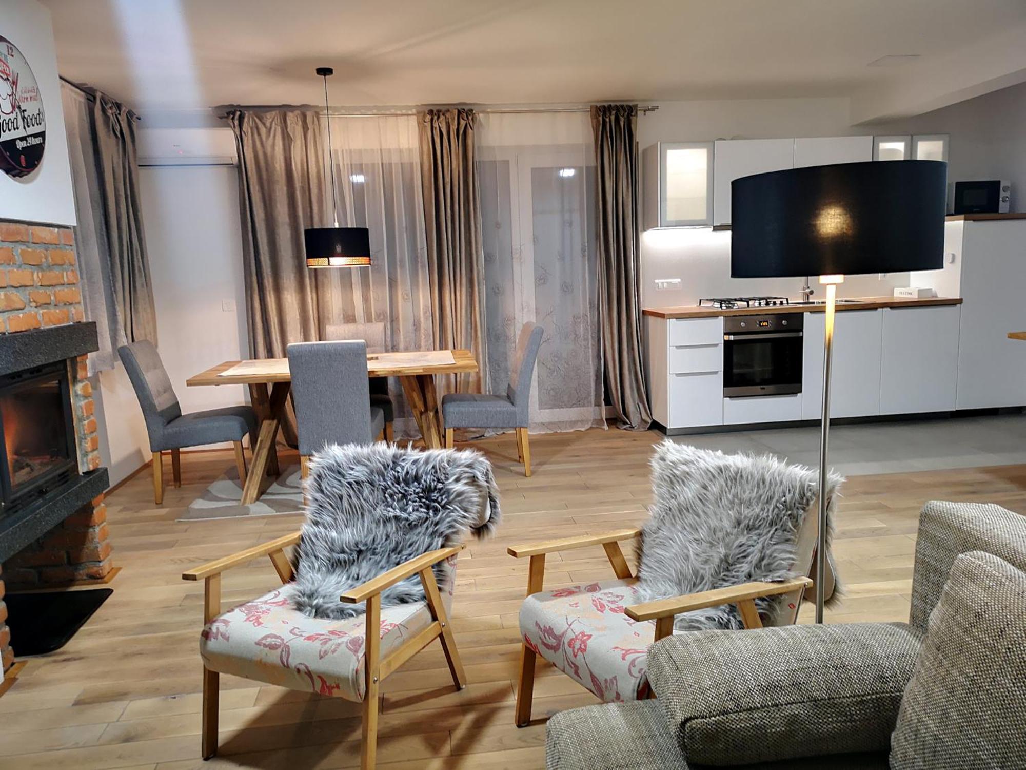 PR`FIK Apartments Kranj Eksteriør billede